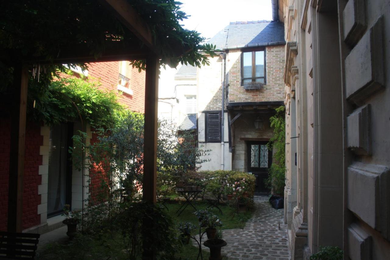 Le Refuge Des Cordeliers Apartment ล็อง ภายนอก รูปภาพ