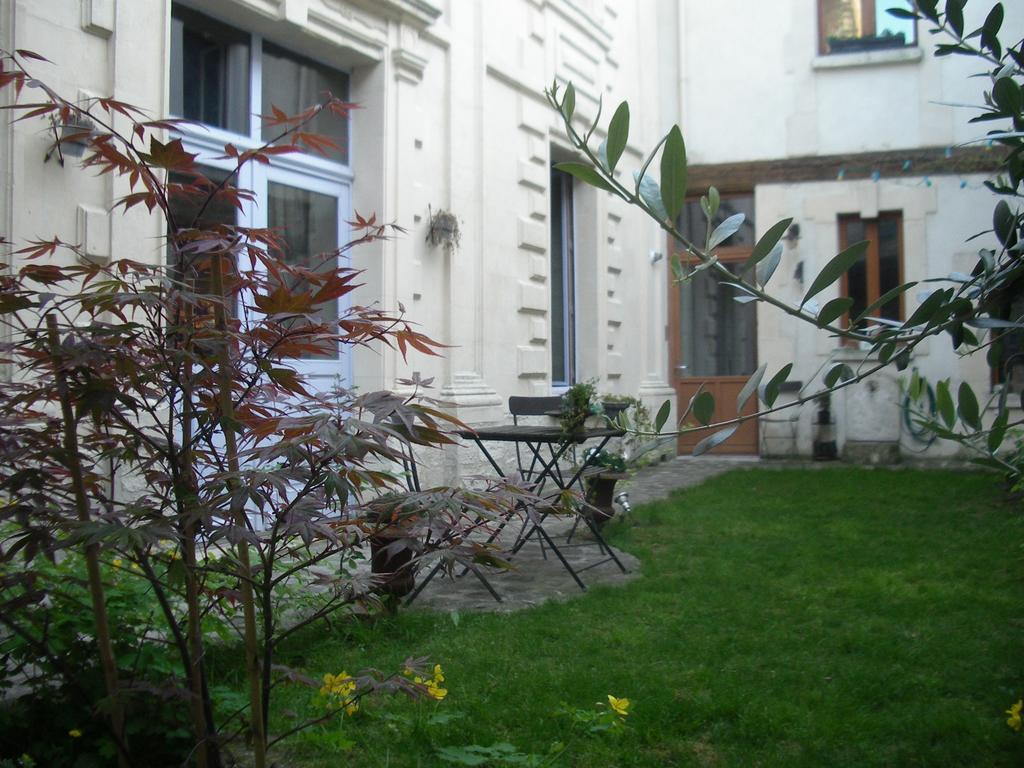 Le Refuge Des Cordeliers Apartment ล็อง ภายนอก รูปภาพ