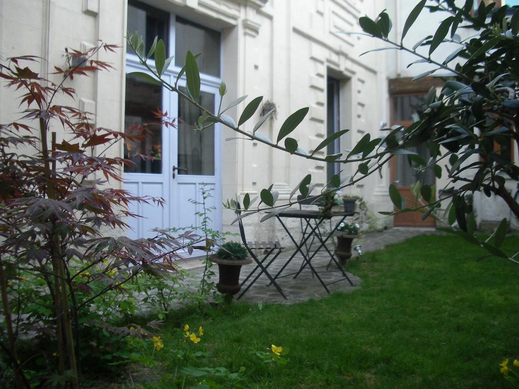 Le Refuge Des Cordeliers Apartment ล็อง ภายนอก รูปภาพ